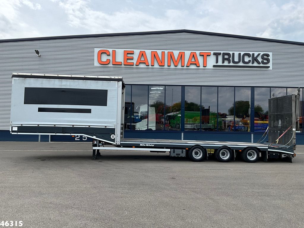 Muller Mitteltal 3-assige dieplader met oprijrampen Machine / Heftruck transport