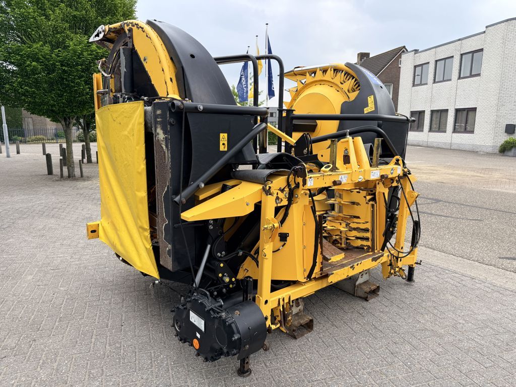 New Holland 60BFIE 8-Rij Maisbek