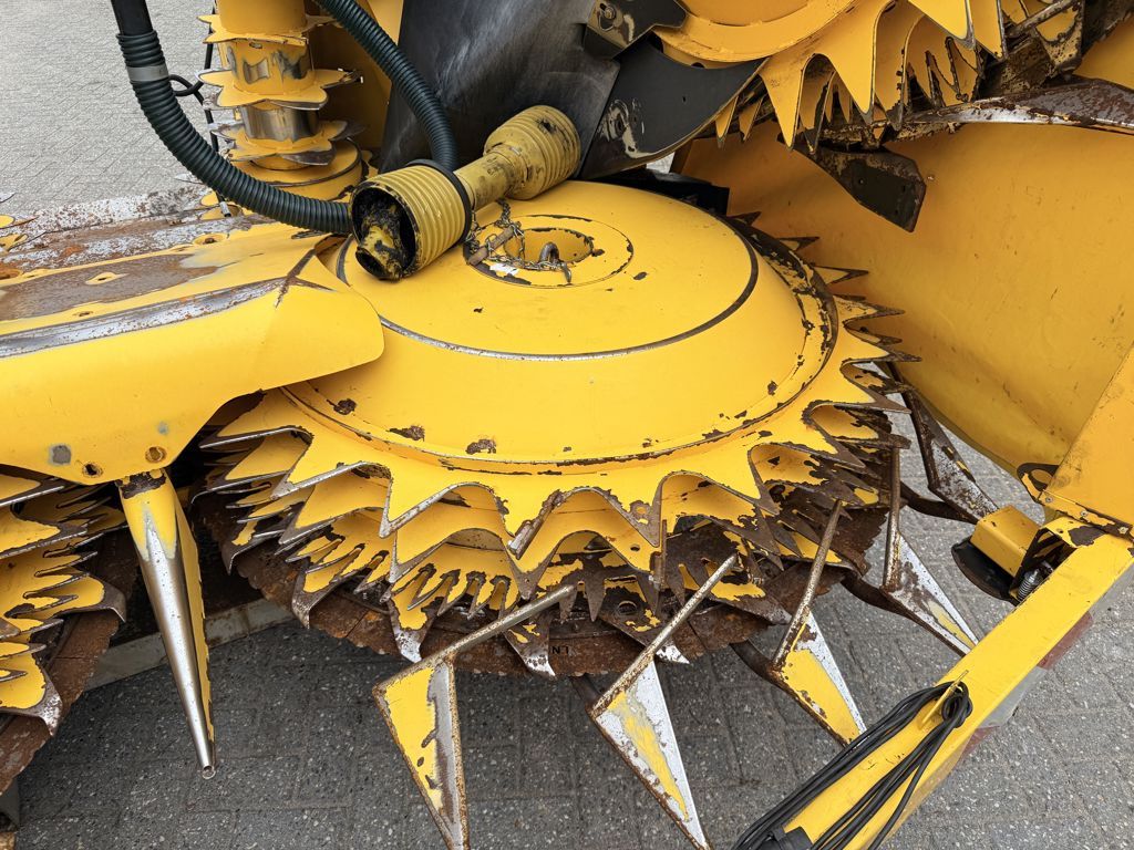 New Holland 60BFIE 8-Rij Maisbek