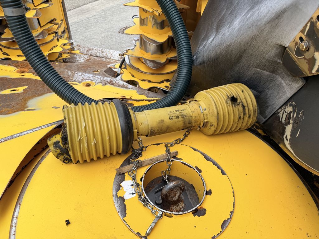New Holland 60BFIE 8-Rij Maisbek