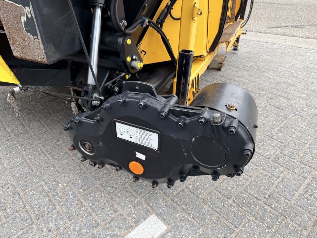 New Holland 60BFIE 8-Rij Maisbek