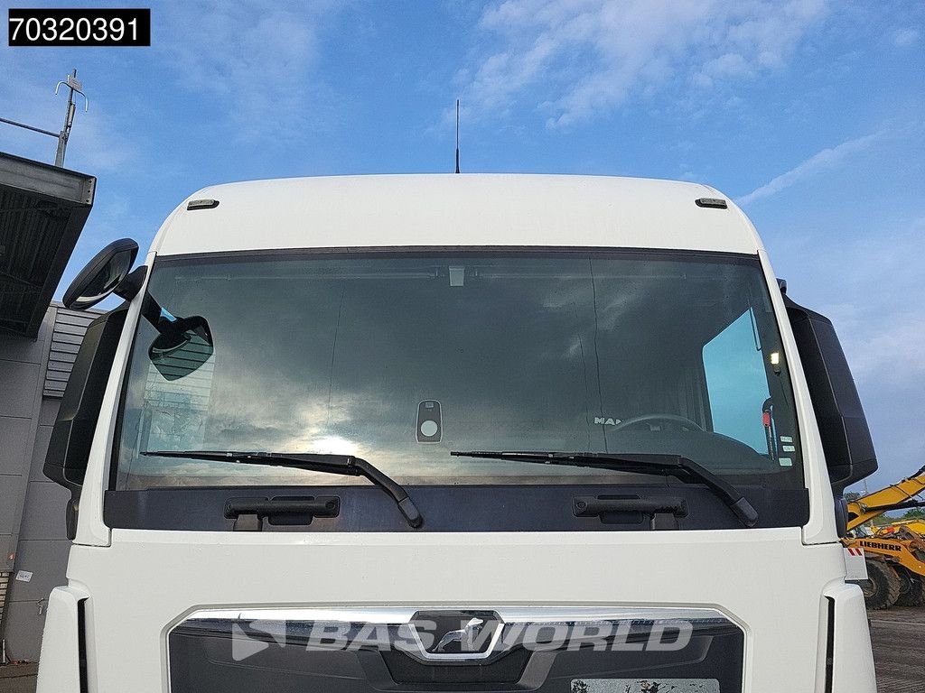 MAN TGX 18.470 4X2 GM Retarder 2xTanks ACC Standklima