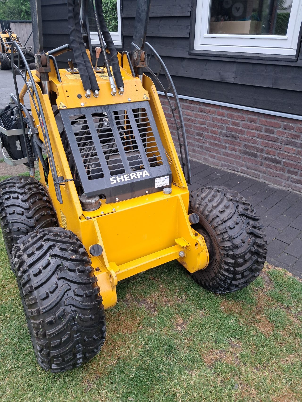 Sherpa 100 ( Bj 2022 ) Skidster / Giant / Mini shovel / Honda