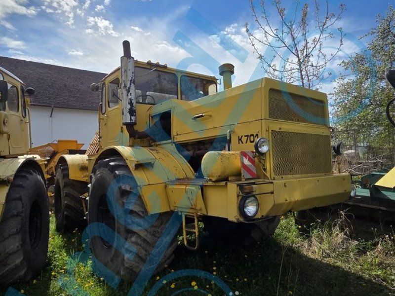 Kirovets K701