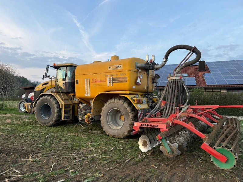 Terra Gator 2244