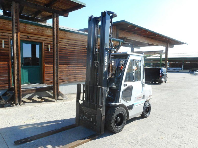 Nissan YG-1-F-2-A-35-U Tripl 6,5 Meter