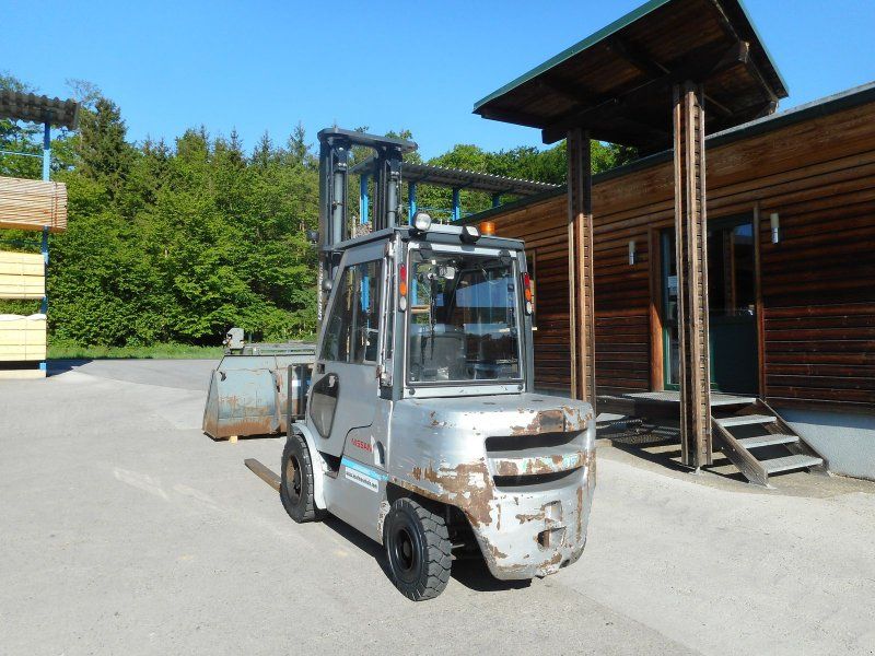 Nissan YG-1-F-2-A-35-U Tripl 6,5 Meter