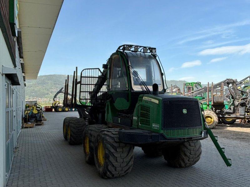 John Deere 1010 E