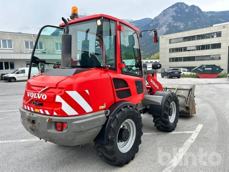 Volvo L28F