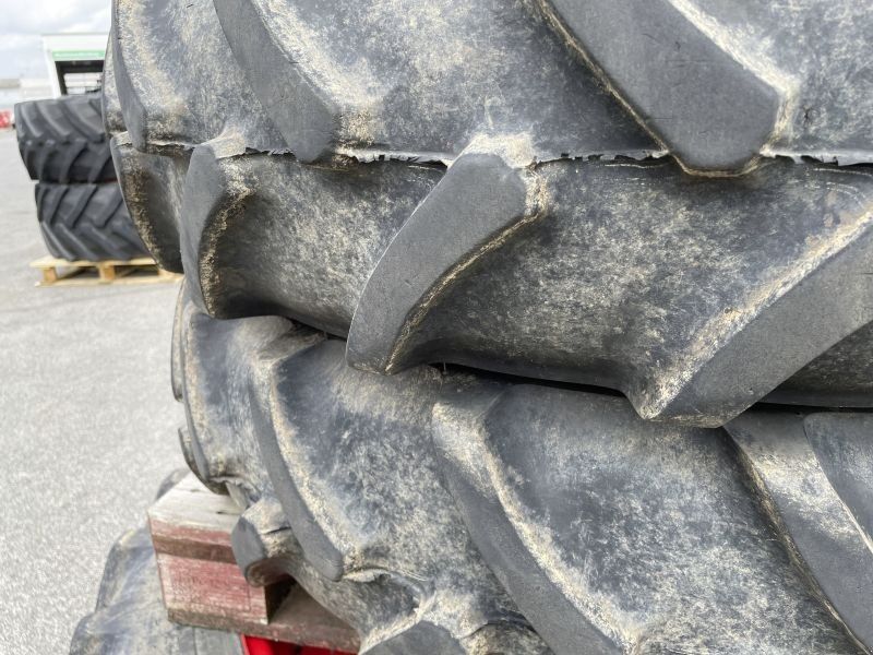 Fendt 270/80R32 MITAS