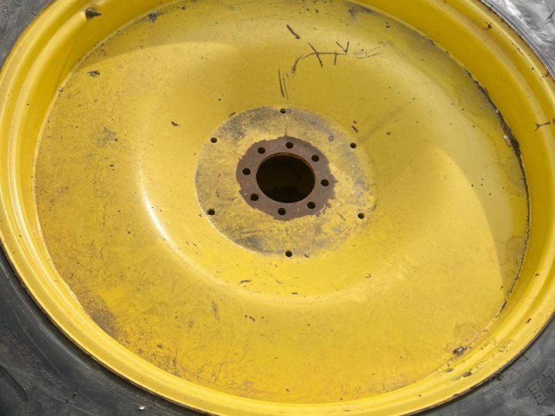 Alliance 270/95 R48 , 8-Loch,Pflegeräder John Deere