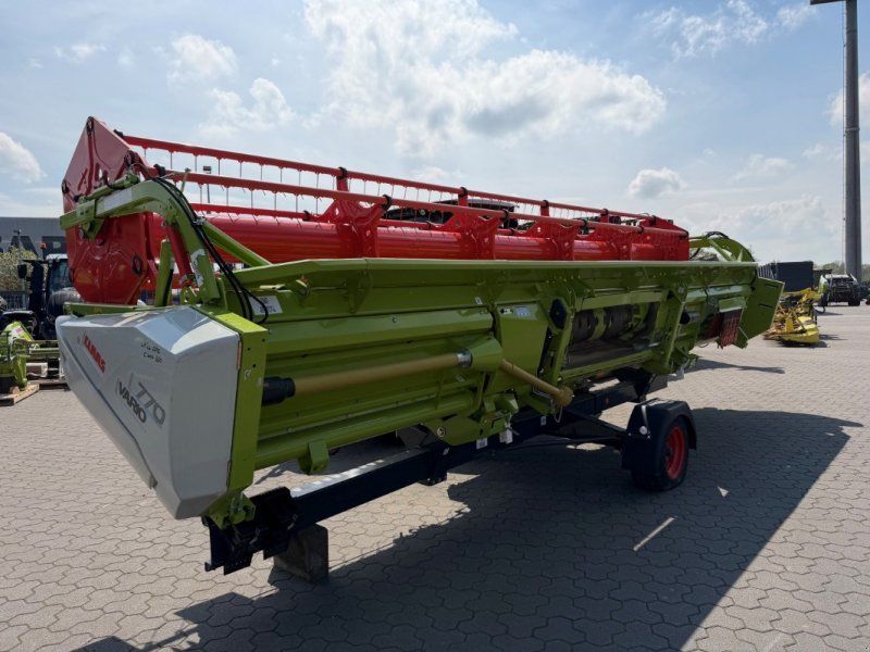 Claas Vario 770