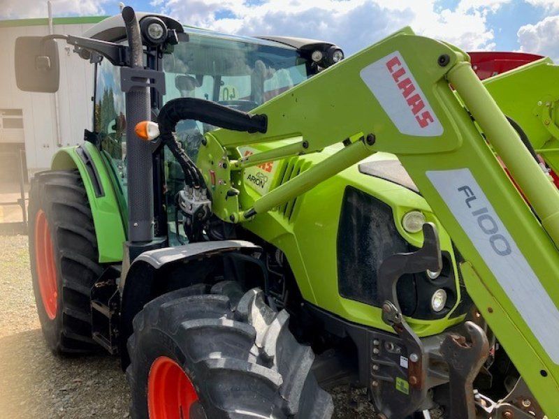 Claas Arion 420
