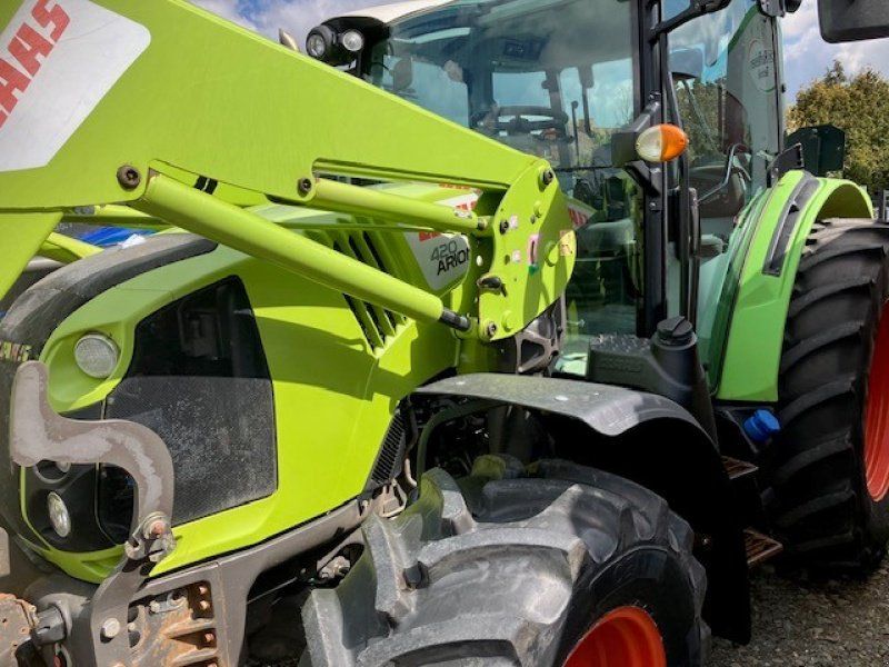 Claas Arion 420