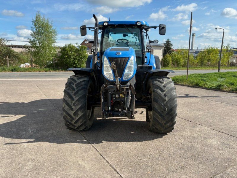 New Holland T7.250