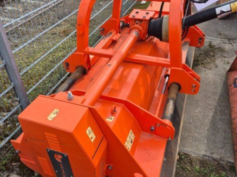 TRIGON 280