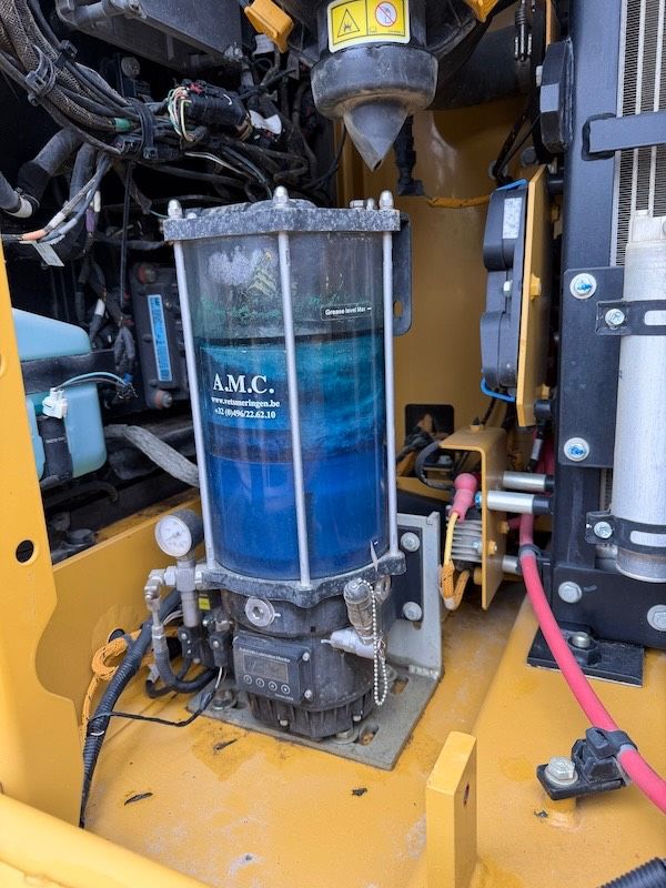 CAT 317 GC