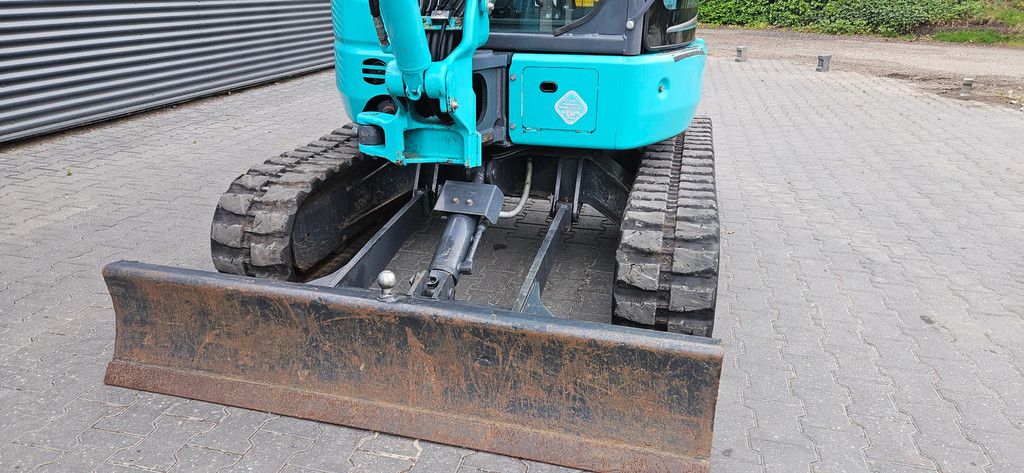 Kobelco SK35sr-6e