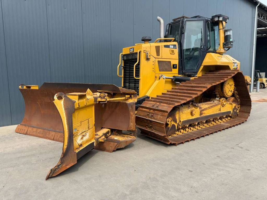 CAT D6N LGP