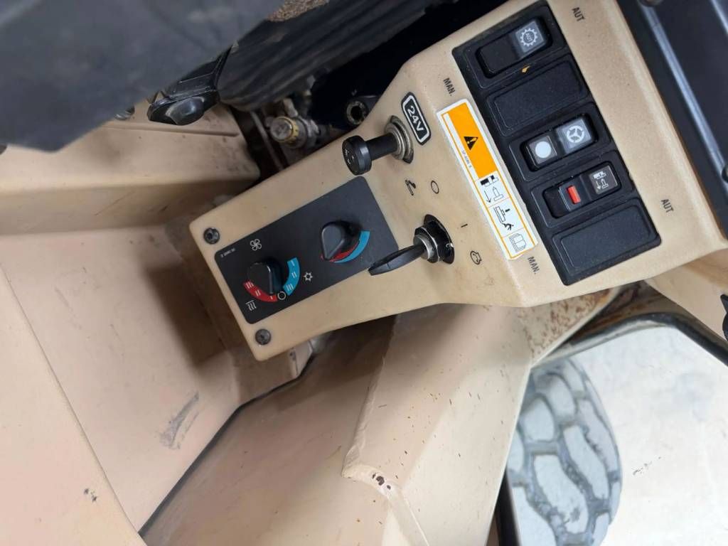 CAT 140H - CE