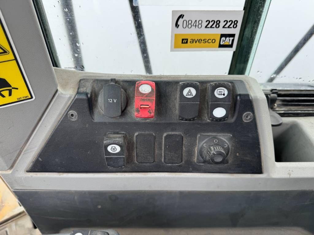 CAT 966MXE - Camera / Automatic Greasing