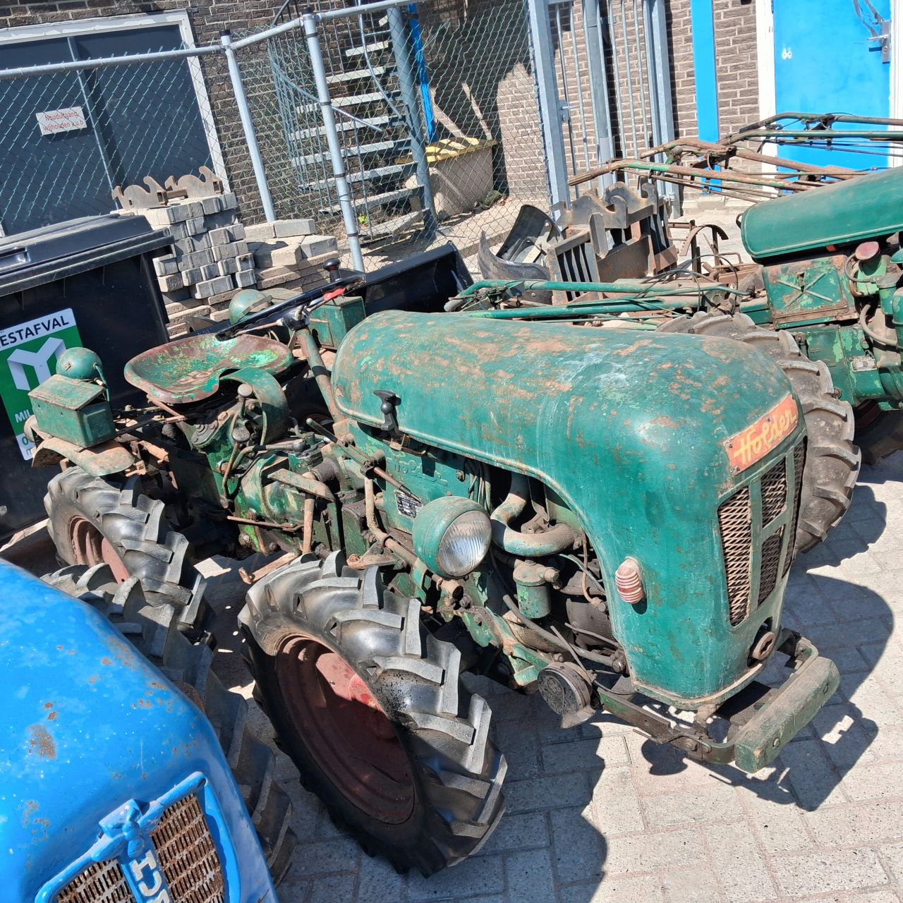 Diverse Tractoren,Holder,Hummel en Fordson.