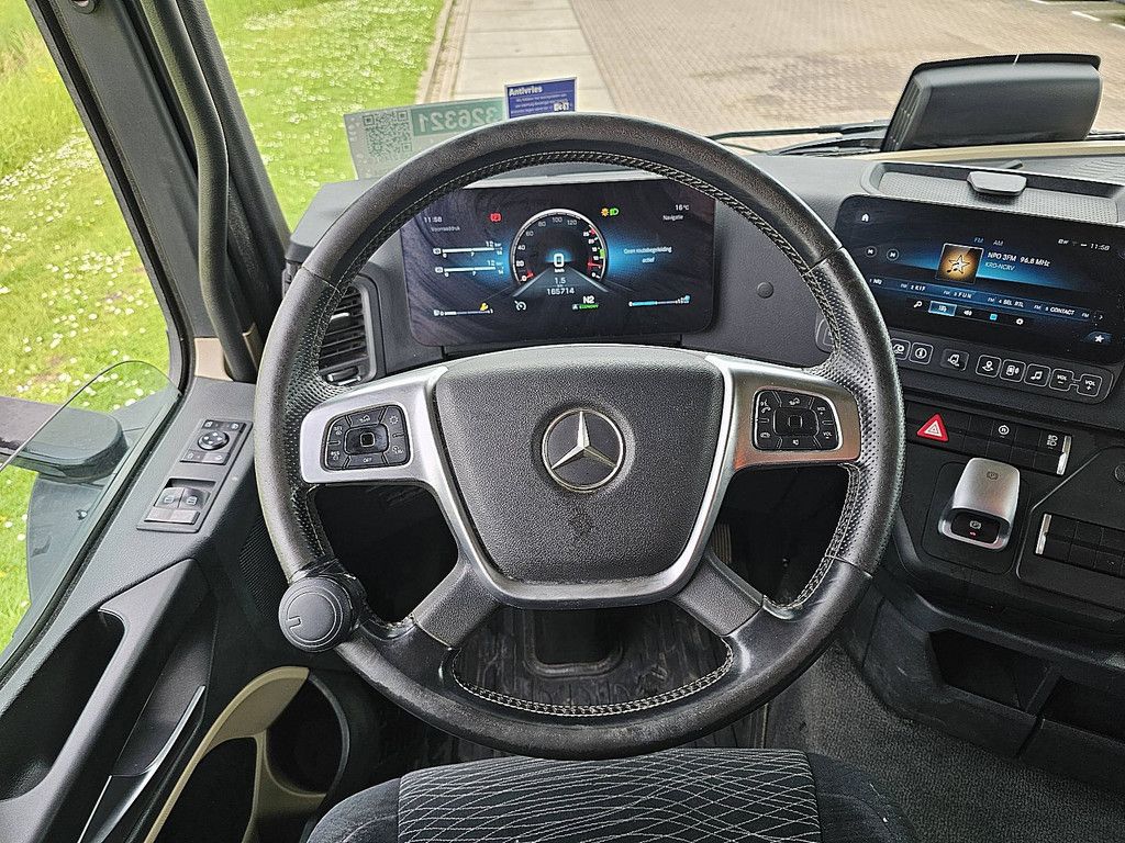 MERCEDES-BENZ ACTROS 2745 LS