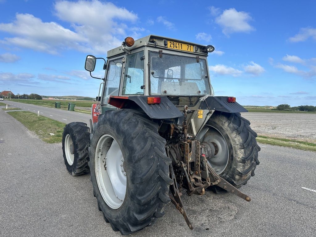 Massey Ferguson 390T
