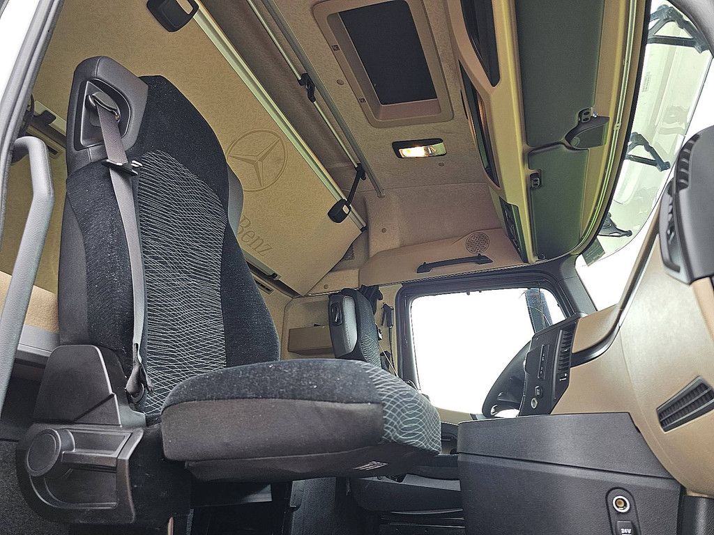 MERCEDES-BENZ ACTROS 1848 LS
