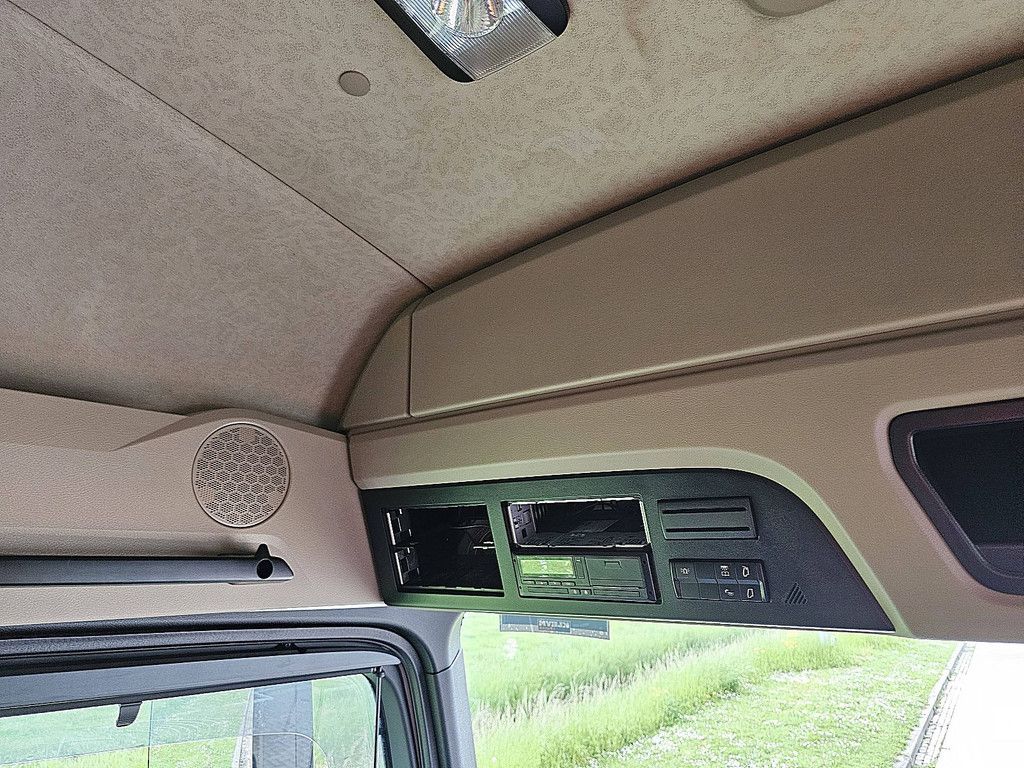 MERCEDES-BENZ ACTROS 1848 LS