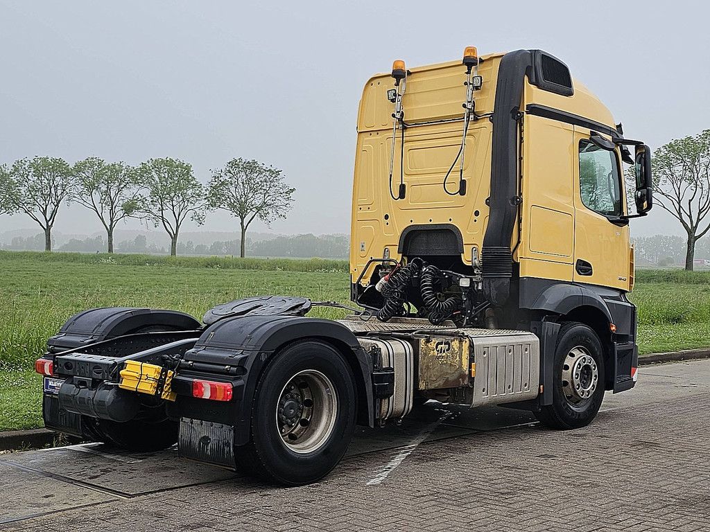 MERCEDES-BENZ ACTROS 1843