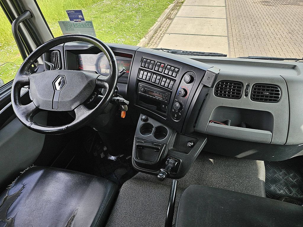 RENAULT D 270
