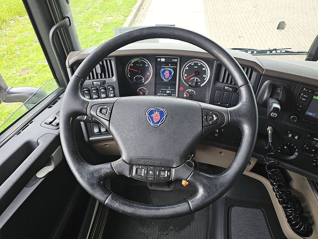 SCANIA R490