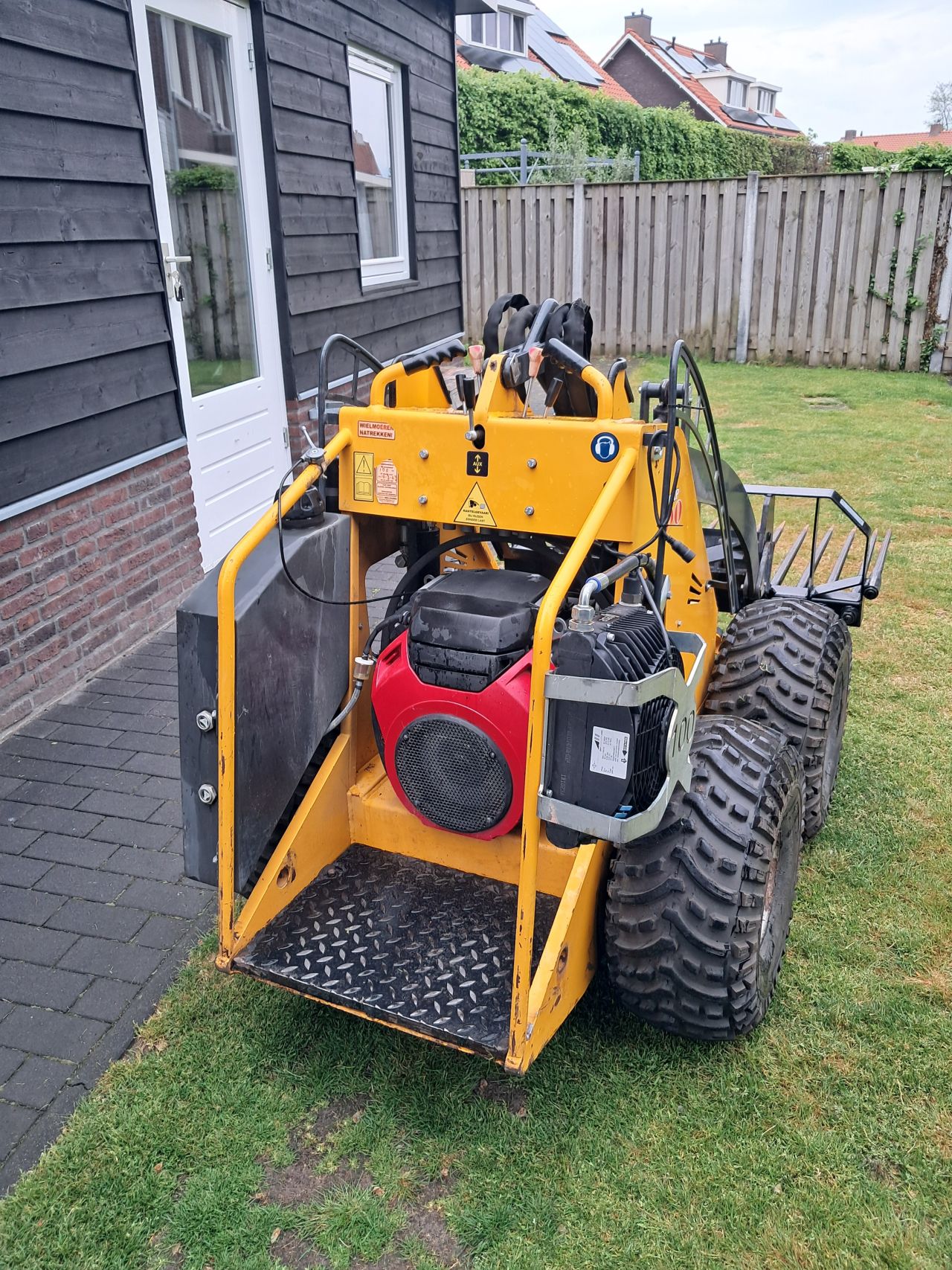 Sherpa 100 ( Bj 2022 ) Giant / Skidster / Honda / Tegelriek