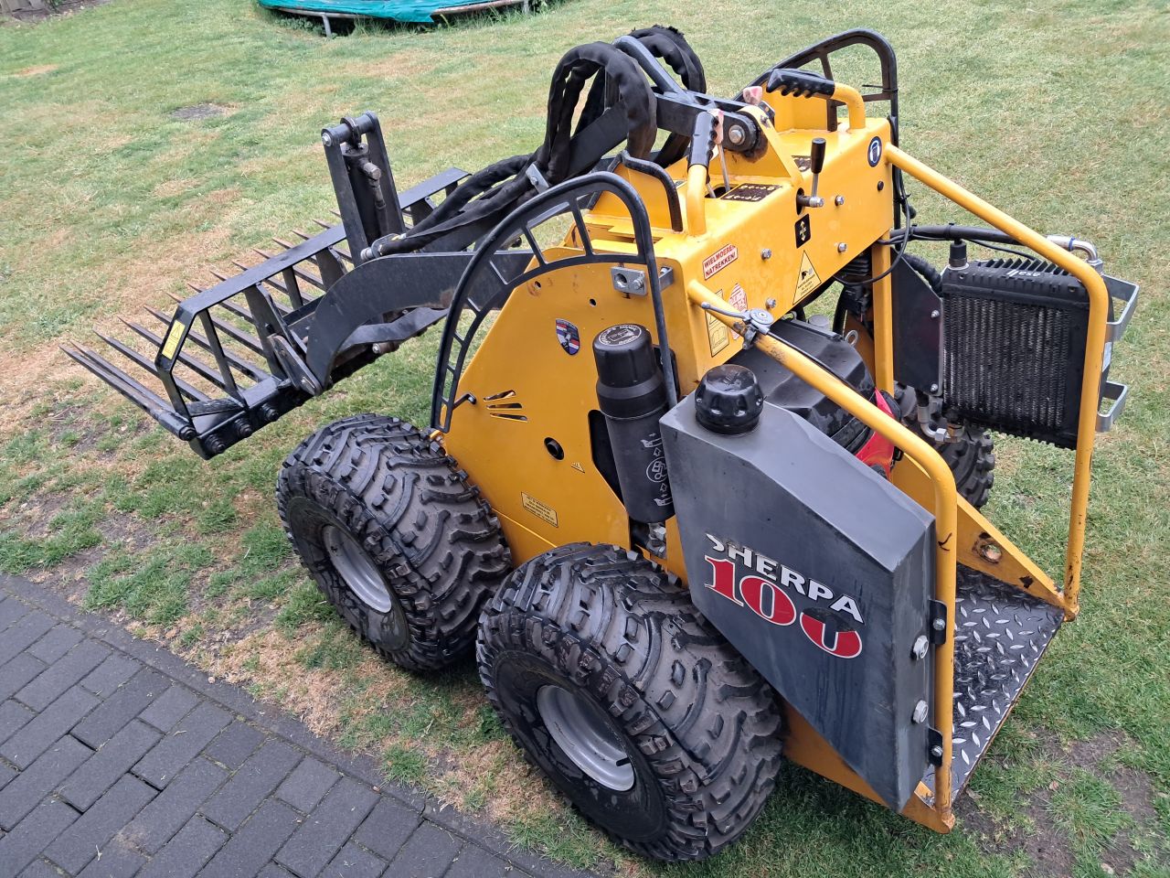 Sherpa 100 ( Bj 2022 ) Giant / Skidster / Honda / Tegelriek