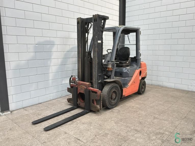 Gabelstapler Diesel Toyota 02-8 FDF 25 2008 Triplex