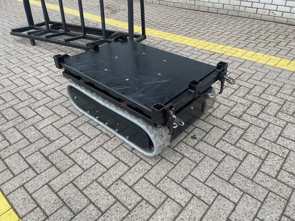 Tracked Carrier 1200 R