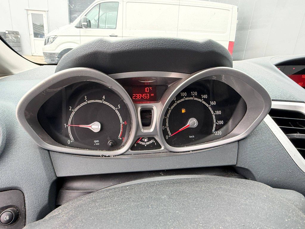 Pkw Ford Fiesta Benzin 120 PS 2009 (Margin)