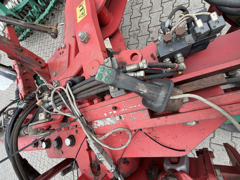 Kverneland LD85-300/5