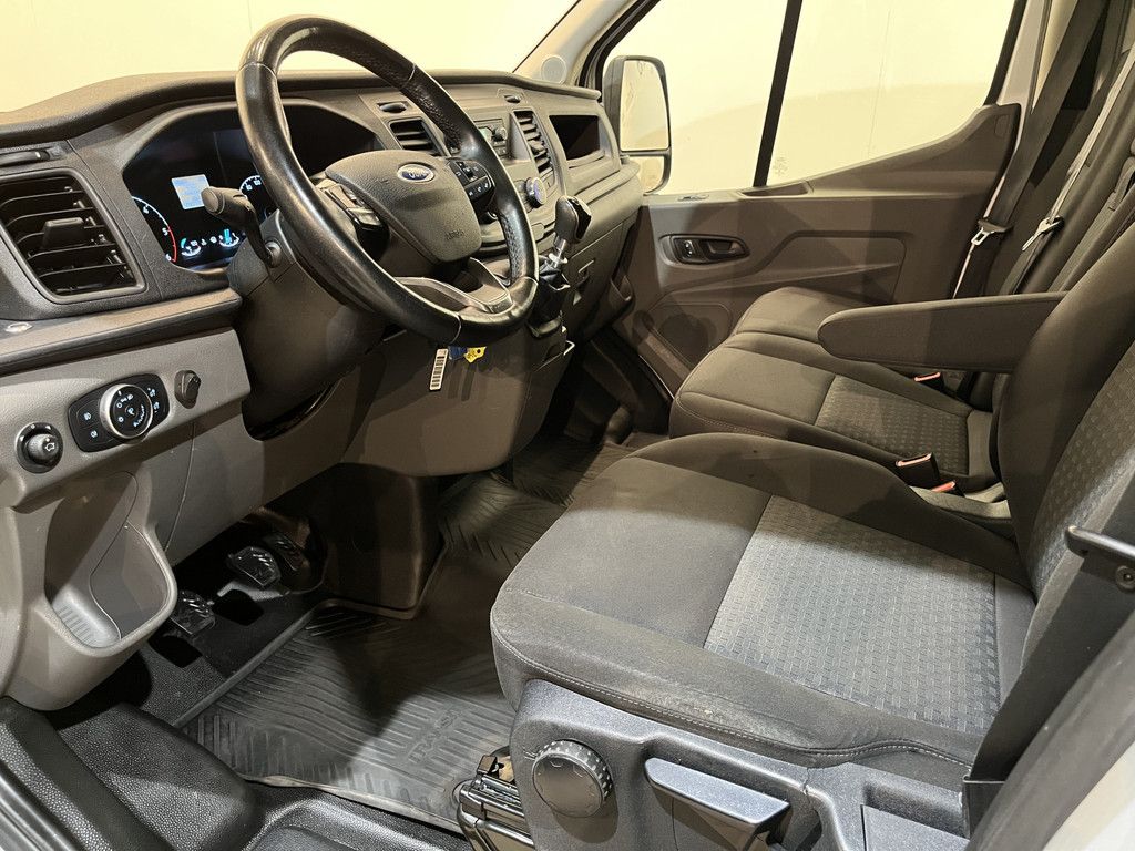 Ford Transit 350 2.0 TDCI L2H2 Trend 170 PK / Euro 6 / Airco / Cruise Control / Trekhaak / 3-Zits