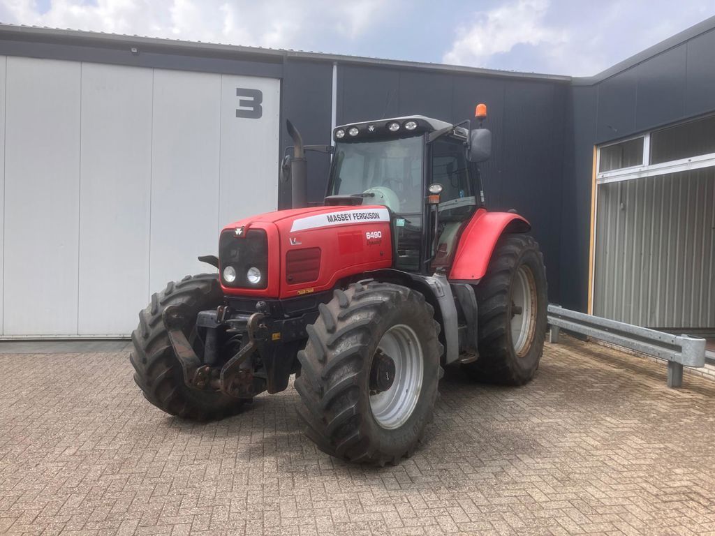 Massey Ferguson 6490 DYNASHIFT