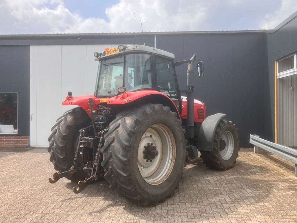 Massey Ferguson 6490 DYNASHIFT