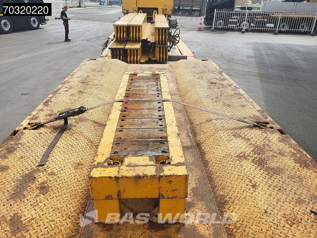 Goldhofer STZ Extendable Detachable Gooseneck