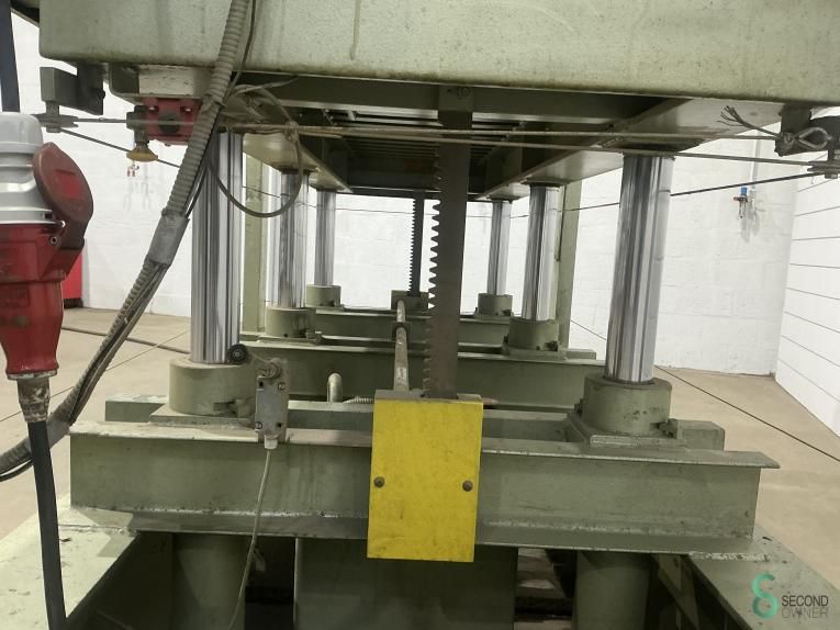 Furnierpressen Joos HP 100