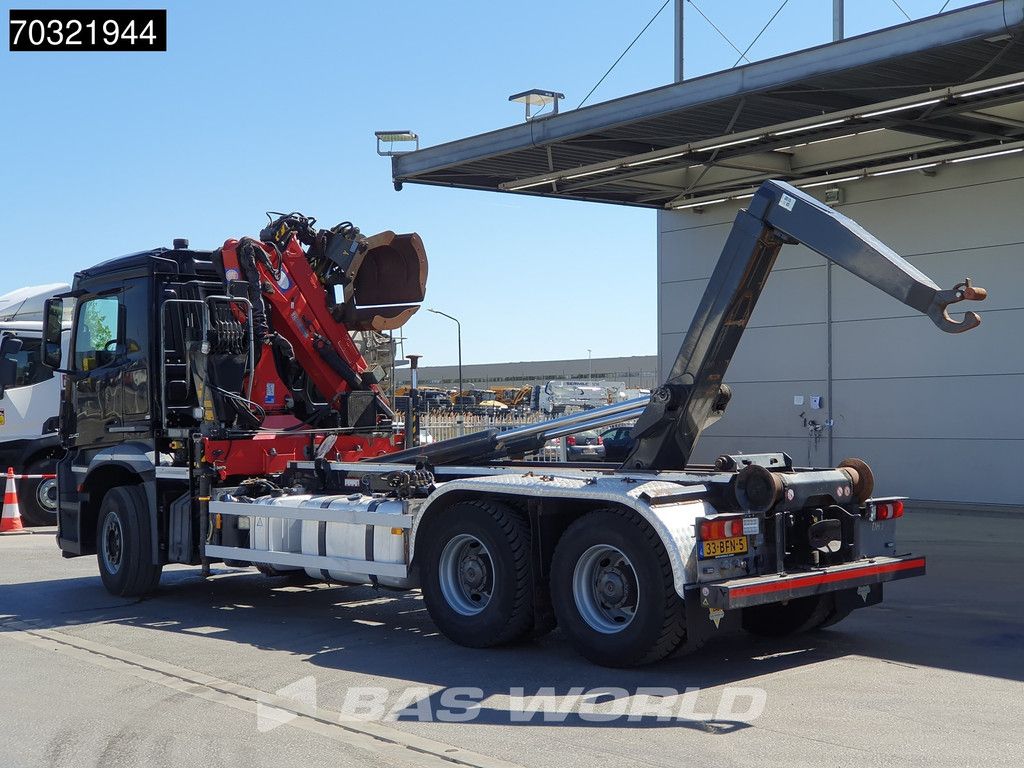 Mercedes Arocs Arocs 2840 6X4 HMF 1444-Z2 Crane VDL S-21-5500 containersystem Big-Axle Euro 6