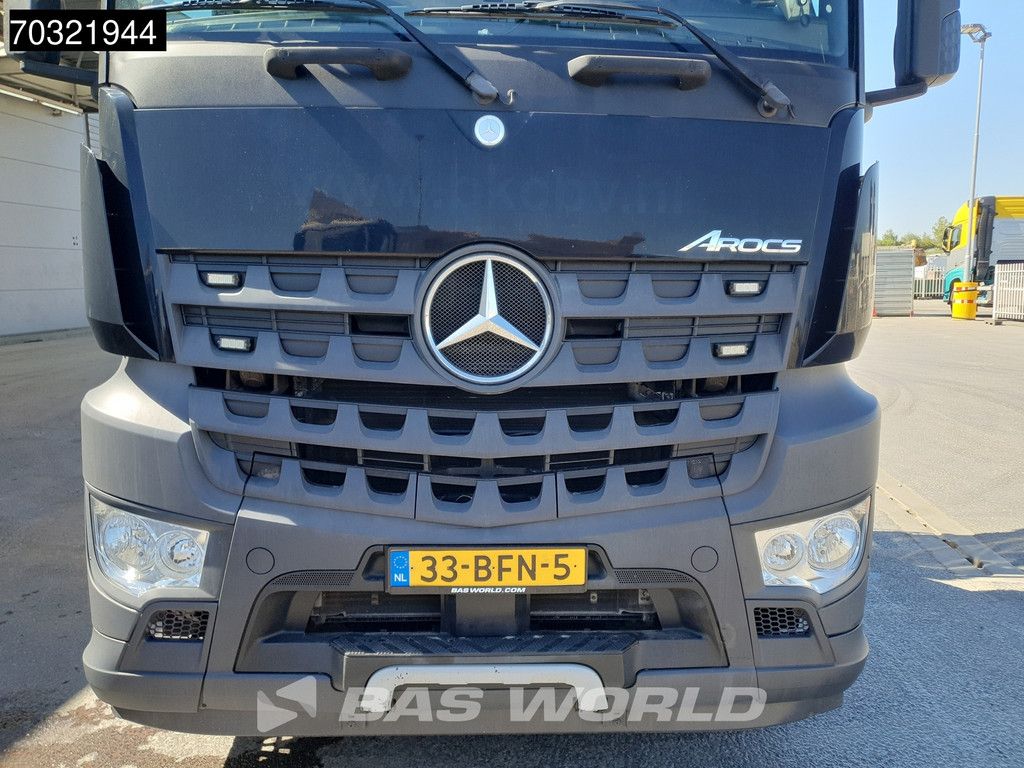 Mercedes Arocs Arocs 2840 6X4 HMF 1444-Z2 Crane VDL S-21-5500 containersystem Big-Axle Euro 6