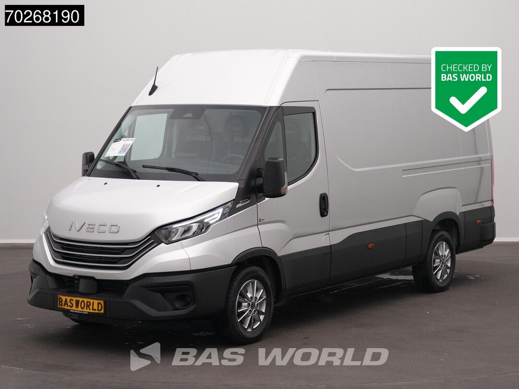 Iveco Daily 35S21 BPM VRIJ! 3.0L Automaat L2H2 210PK 2025-Model 3,5t Trekgewicht ACC LED Navi LM-Velgen Camera Euro6 L2 12m3 Klima AHK