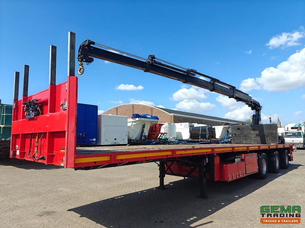 Floor FLO-17-30H2 HIAB R220 F4+1 - Radio-controlled with PowerPack - 2 Steering Axles with Remote Control - Lift Axle - Steering Axle - Twistlocks - Stakes