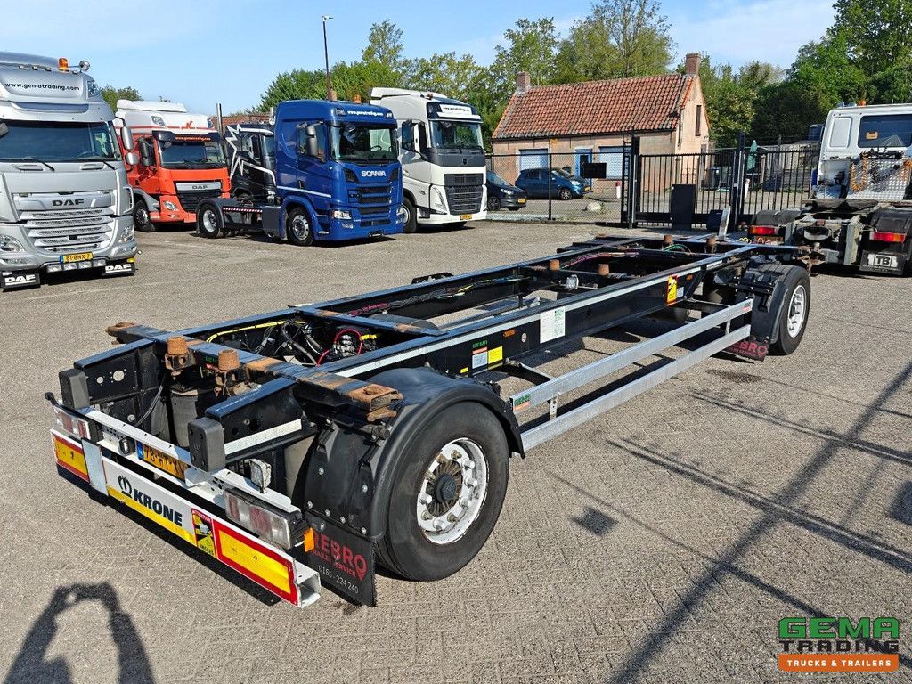 Krone AZ BDF-Chassis – TwistLocks – 40-mm-Kupplung – Zugstange – ABS