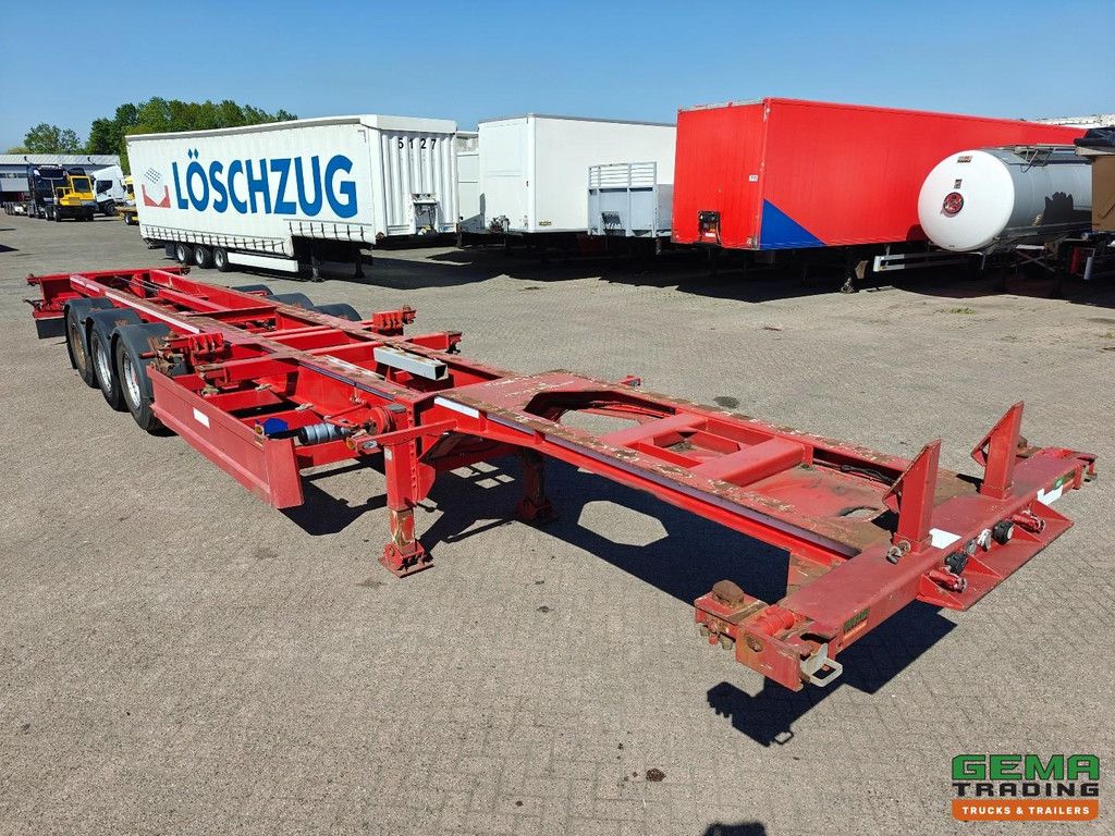 Renders ROC 12.27 Alle Containertypen – Heckauszug – Liftachse – BPW-Achsen – Scheibenbremsen